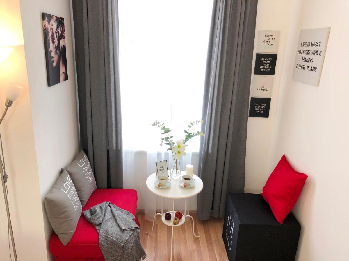 Апартаменти "Be My Guest" Near Metro Station! Відень Екстер'єр фото